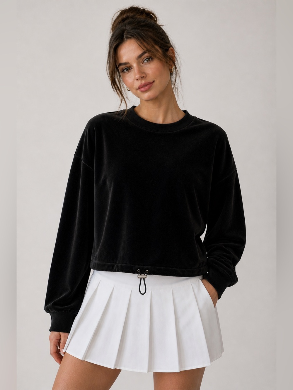 Cali Be Nordstrom Black Velvet‎ Cropped Sweatshirt NWOT Size M Drawstring